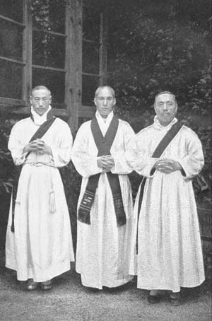 The first Korean Anglican priests